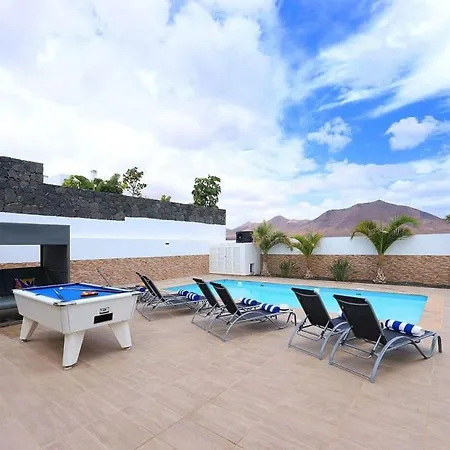 Brisa * بلايا بلانكا